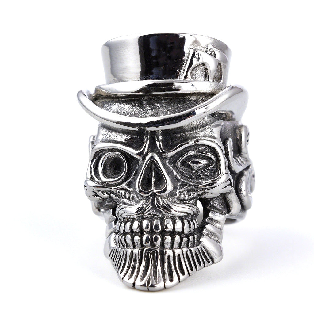 Gentleman's skull ring