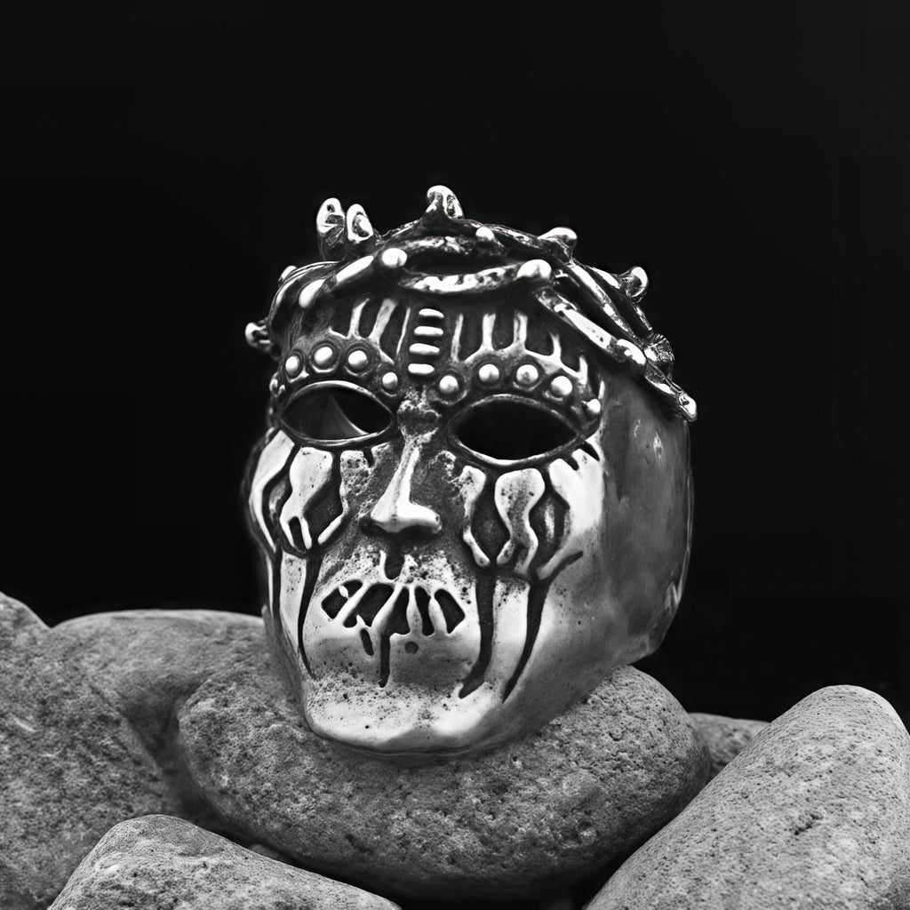 Dreadlock skull ring