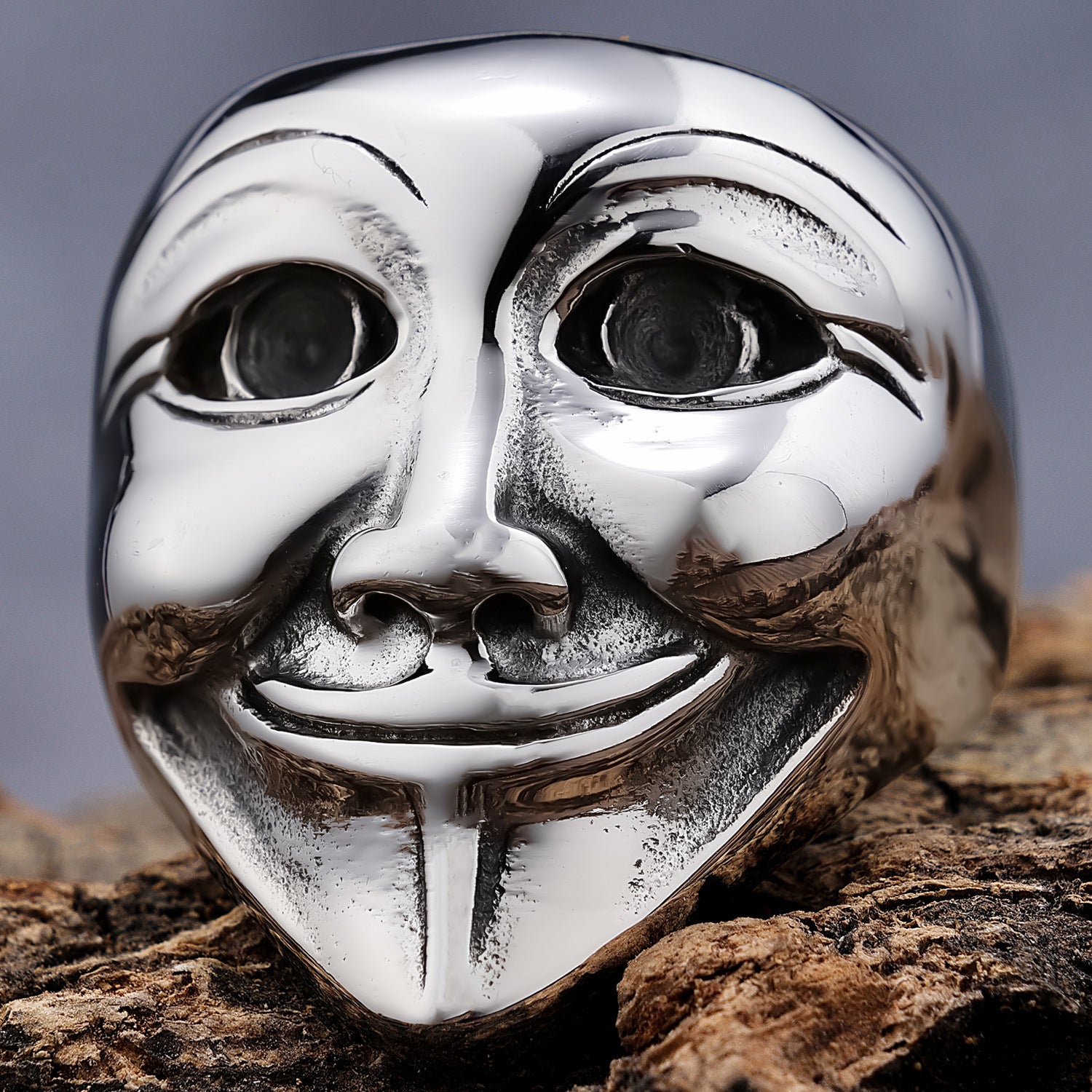 Clown mask ring