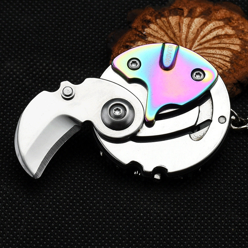 Multifunctional keychain