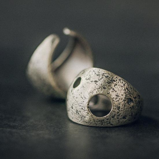 Vintage Textured Wide Cutout Ring