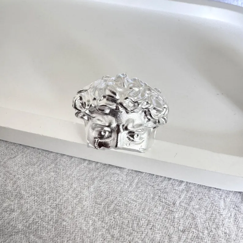 David statue ring