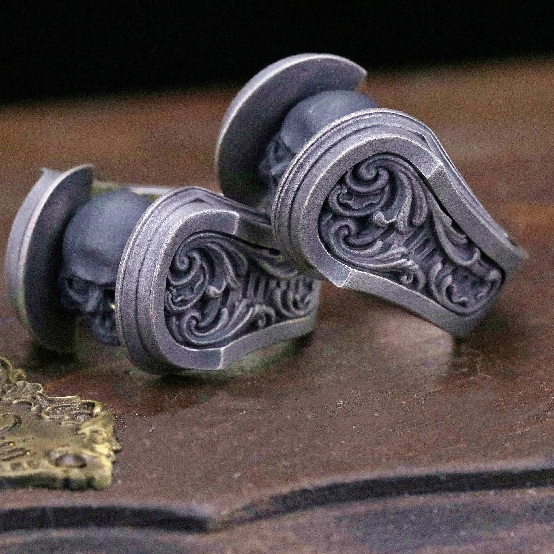 Carved skull ring