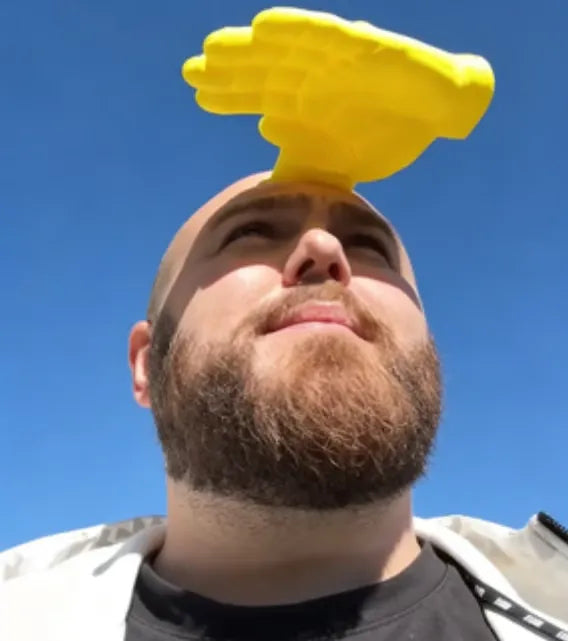 Creative palm-sized sun hat