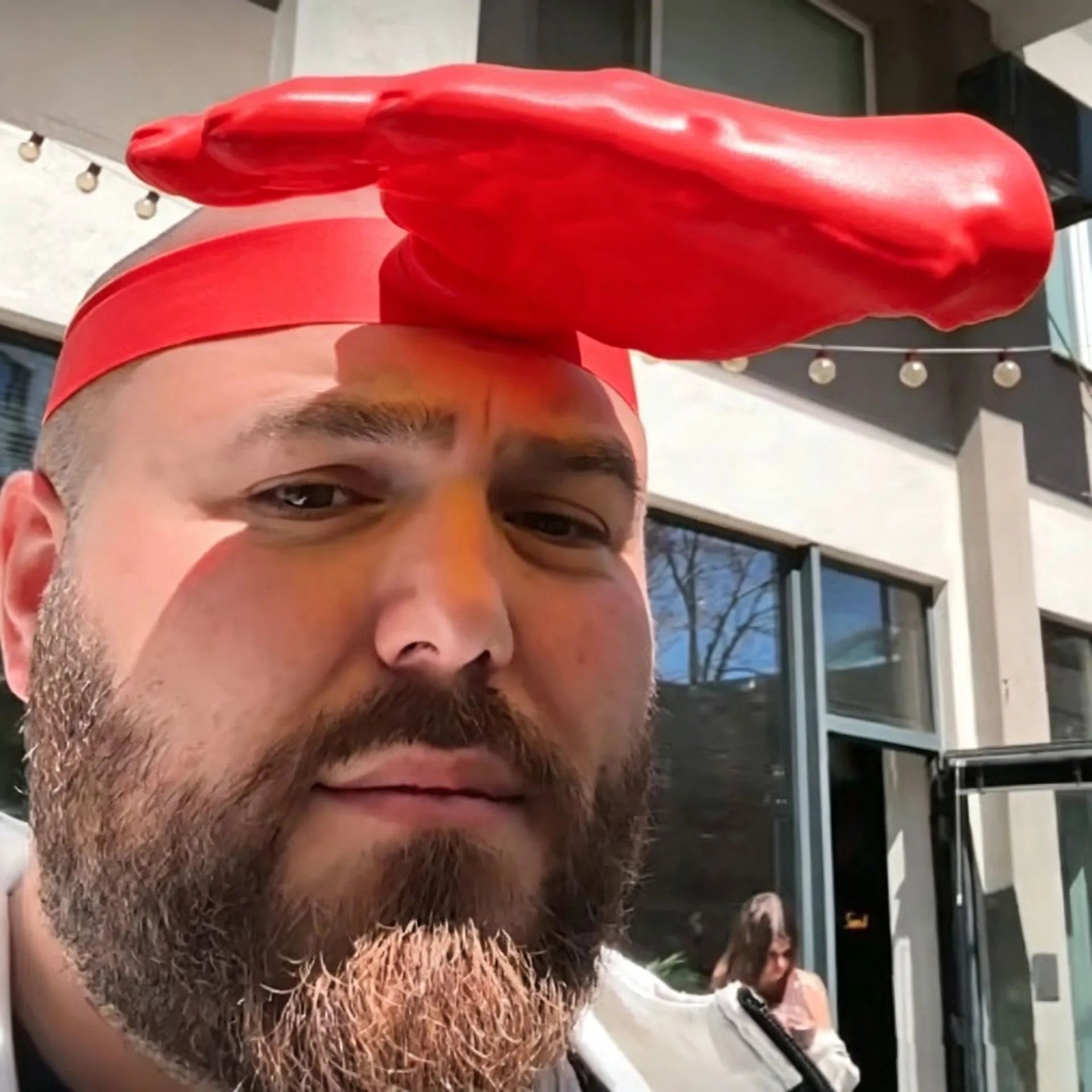 Creative palm-sized sun hat
