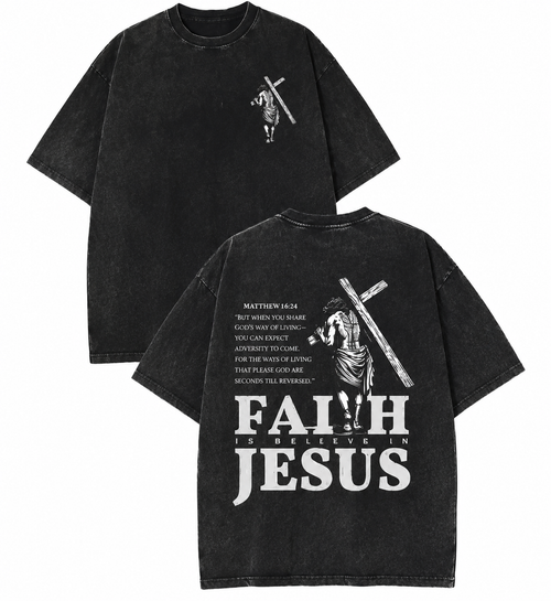 MEN’S VINTAGE WASHED CROSS-INSPIRED GRAPHIC TEE