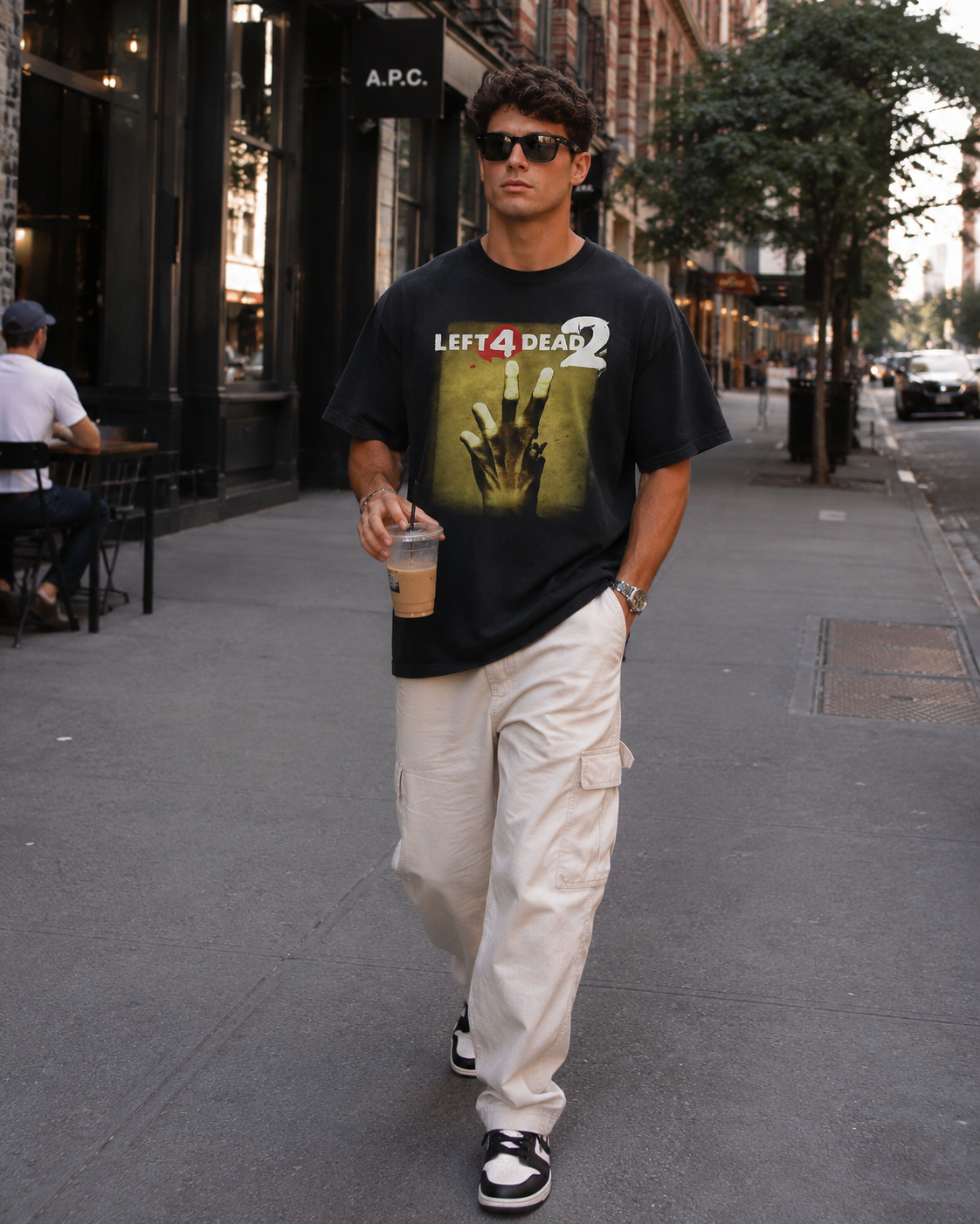 Men's Zombie Outbreak Vintage Graphic Tee – Retro Horror Streetwear T-Shirt