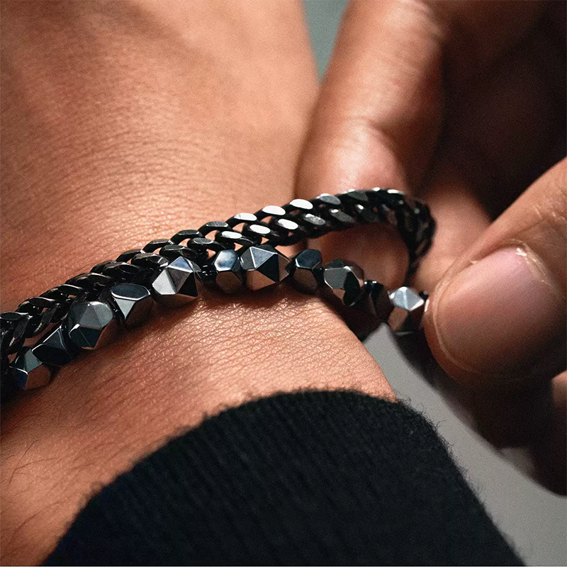 Men's stylish personalized bracelet