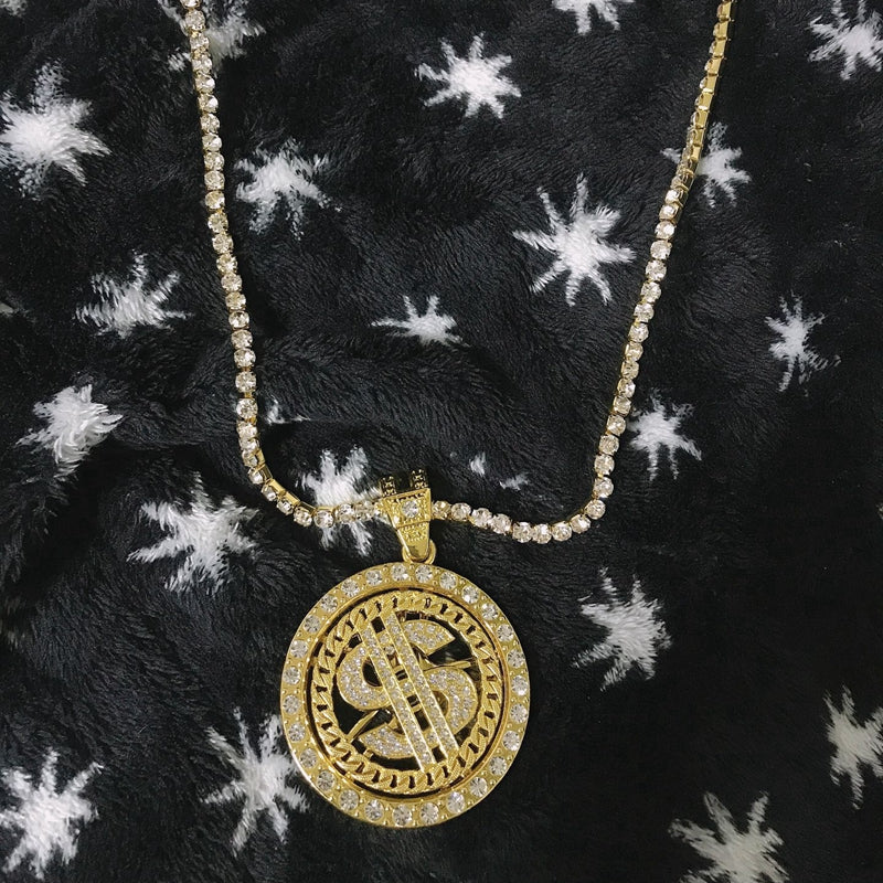 Rotatable dollar necklace