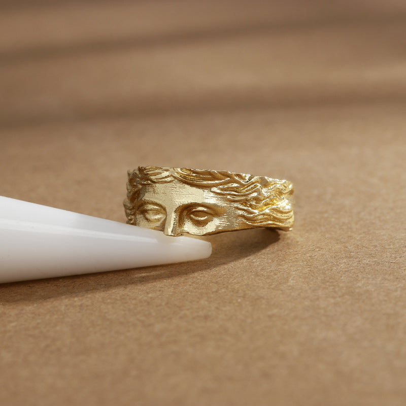 Half face ring