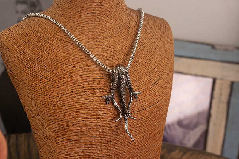 Three-Headed Snake Mamba Long Necklace