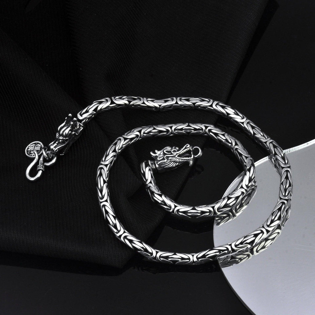 Silver Sailor's KnotNecklace