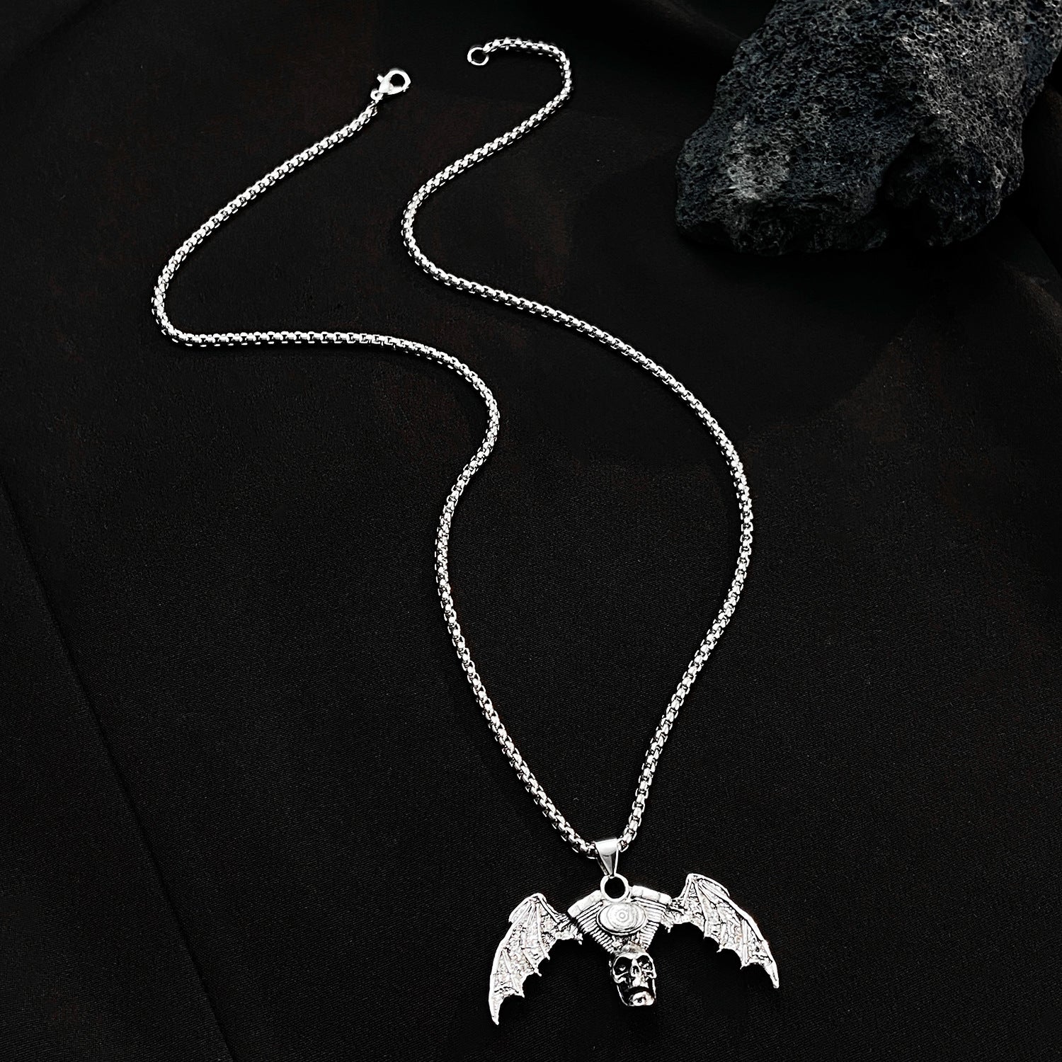 Vintage Dark Skull Necklace