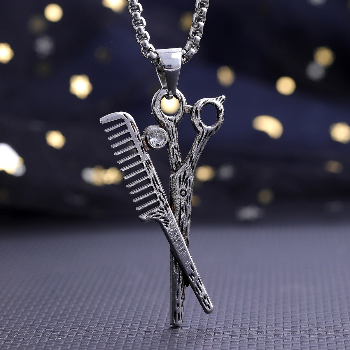 Creative scissors and comb necklace