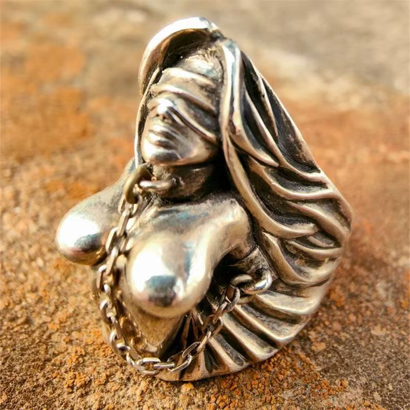 "Chain of Atonement" Blind Angel Ring