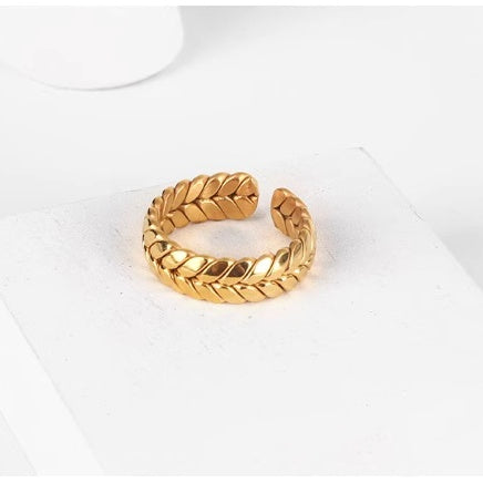 Wheat ears shaped ring