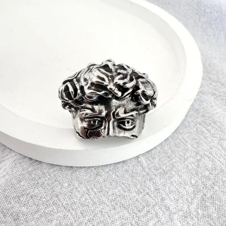 David statue ring