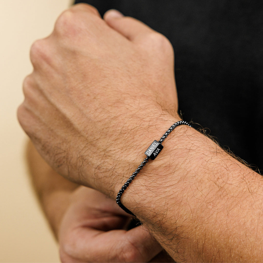 Customized Men's Gold Chain Bracelet